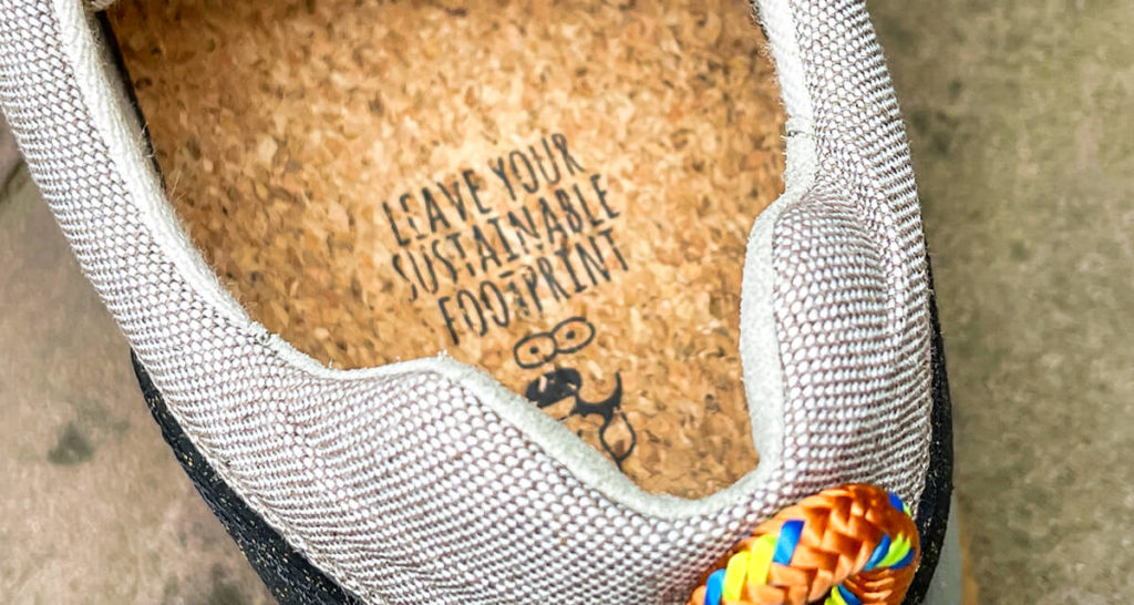Leave Your Sustainable Footprint – endlich darf man mal seinen Fußabdruck irgendwo hinterlassen. Sonst soll man ihn ja immer vermeiden. :D
