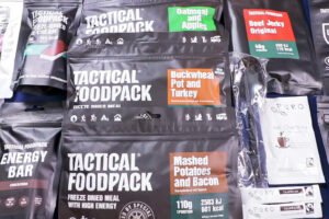 Die veganen und vegetarischen Rationen von Tactical Foodpack scheinen einige der am besten schmeckenden Gerichte zu sein, die man in den Notrationen findet.